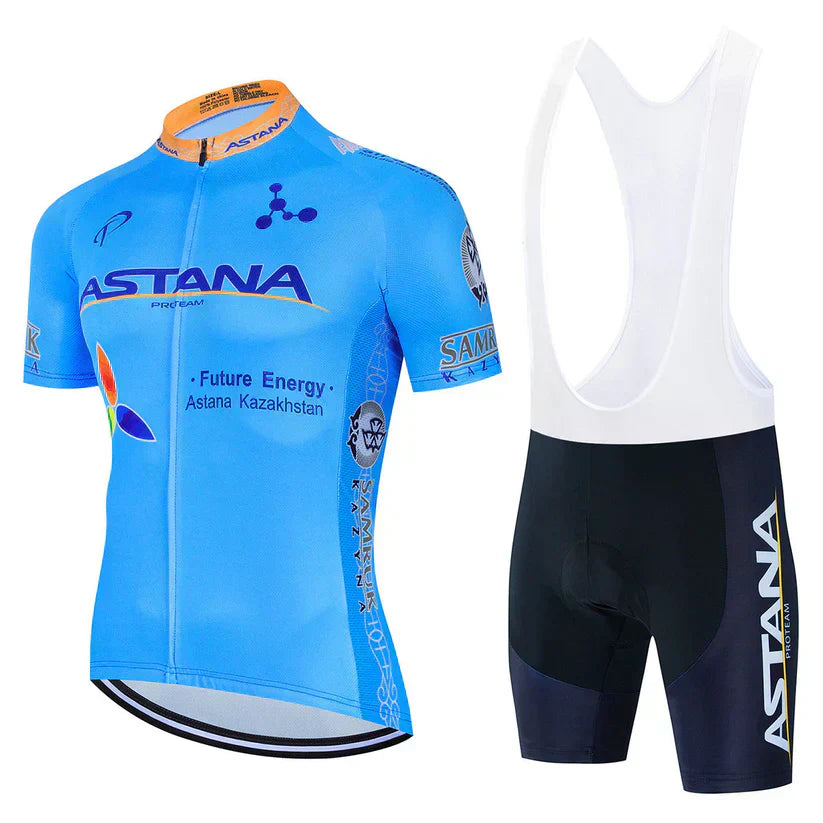 Astana | Kledingset voor professionele wielrenners