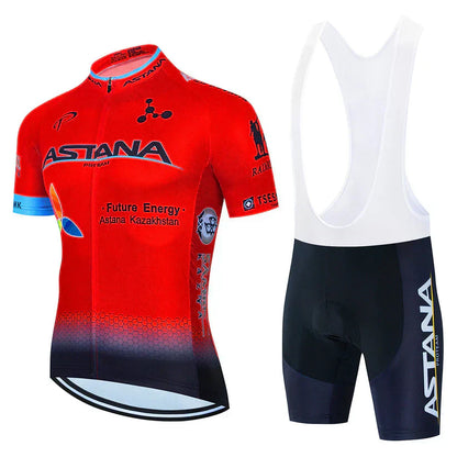 Astana | Kledingset voor professionele wielrenners